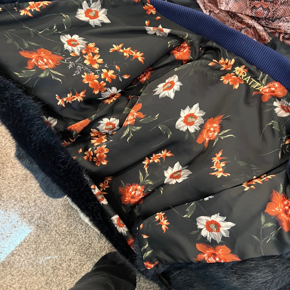 Navy ARATTA Fur Jacket Reversible Floral Lining - Picture 4 of 8